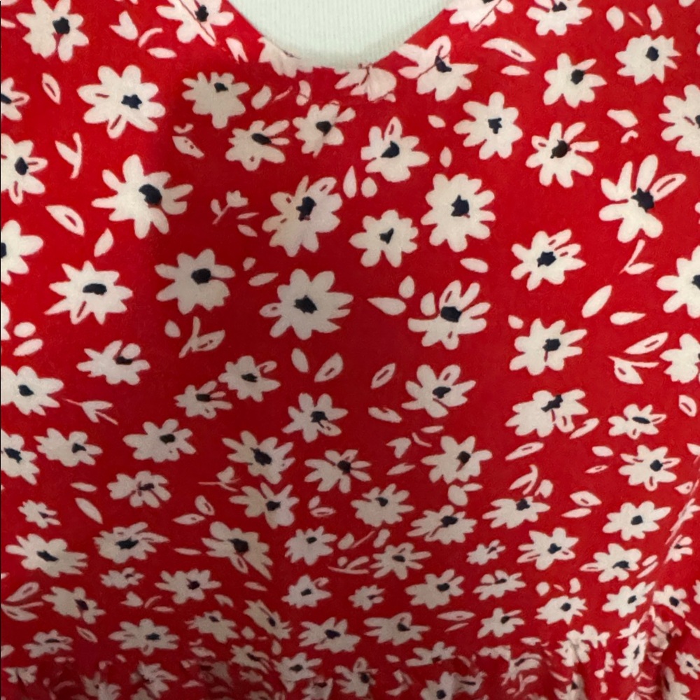 Red Floral Dress Chances R - Picture 2 of 5